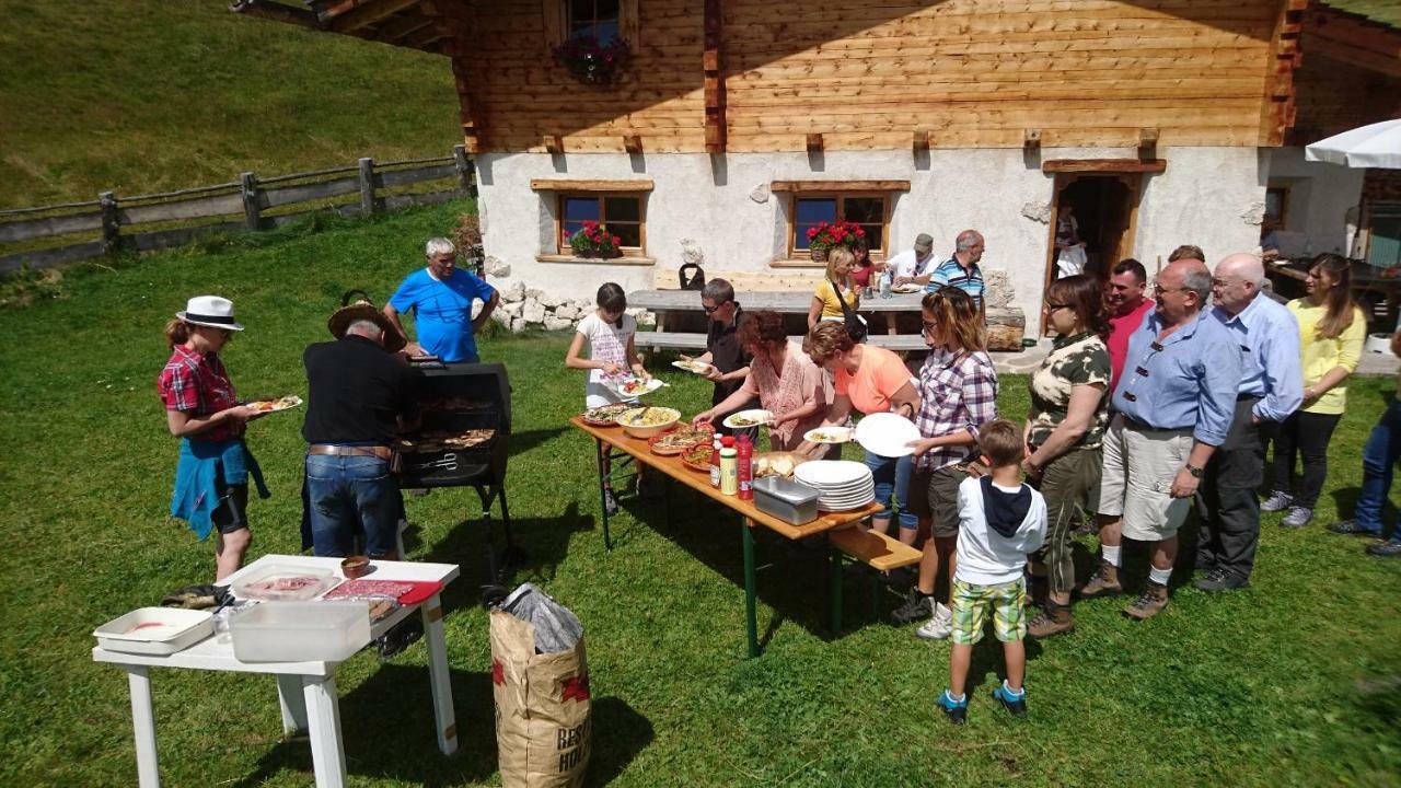 Hotel Garni Vanadis Ortisei Exteriér fotografie
